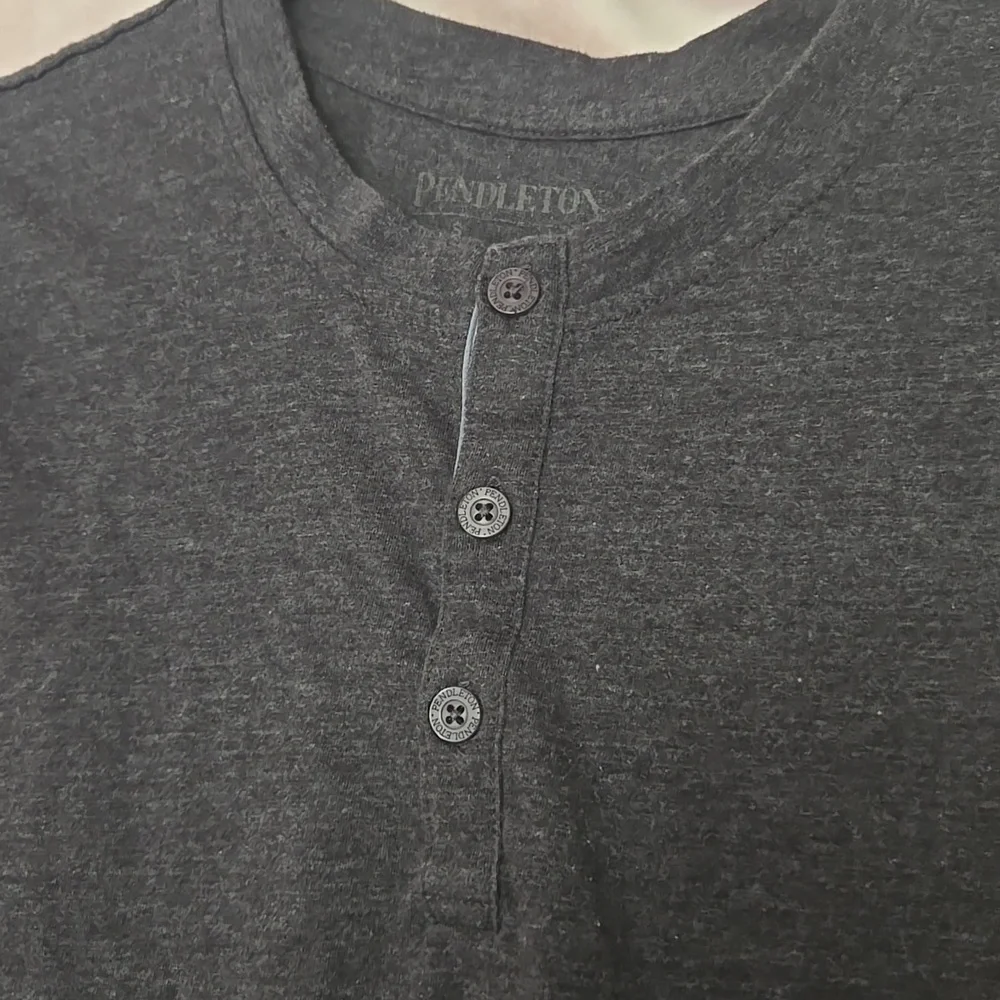 Pendleton Henley - Picture 1 of 5